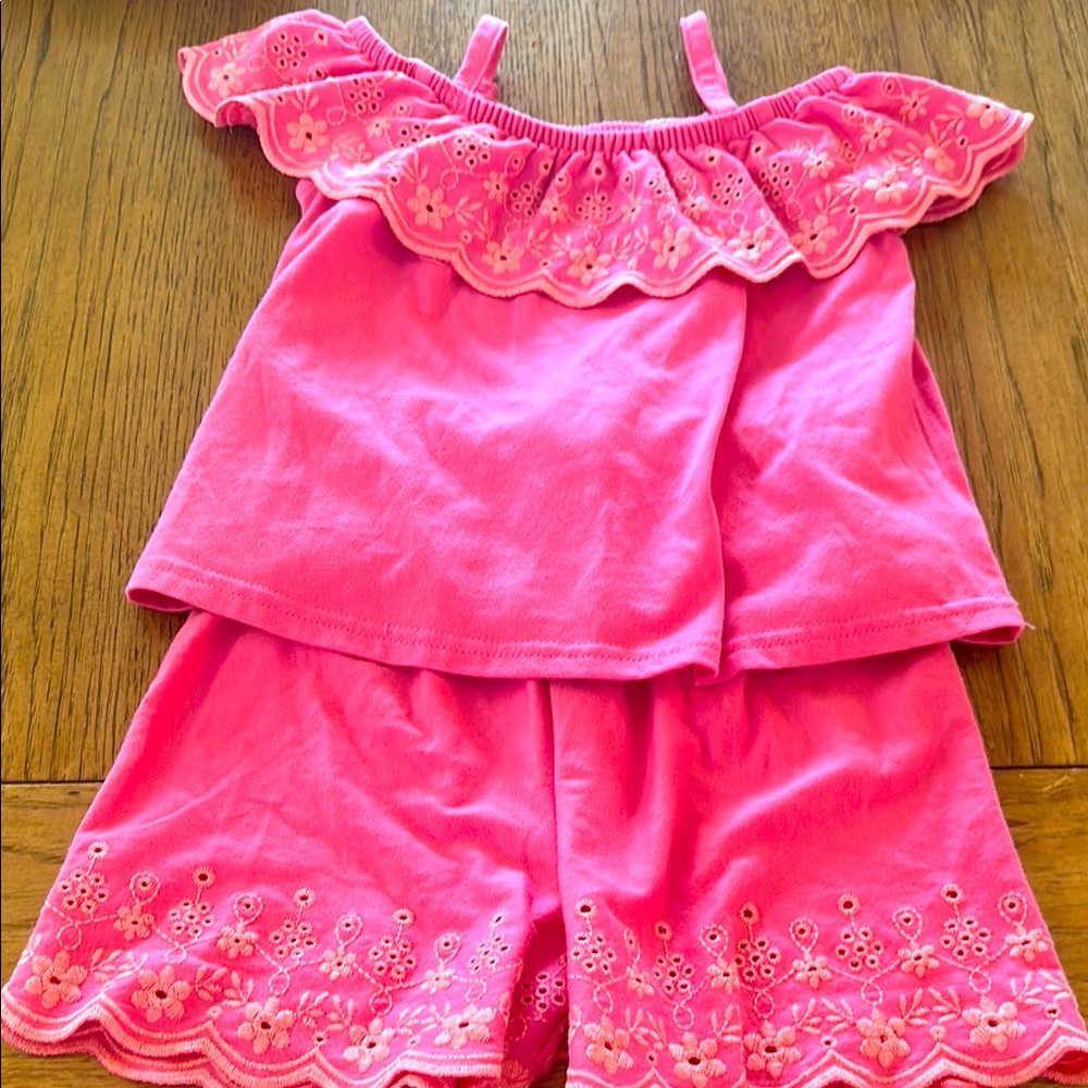 Girls 5T Vibrant Pink Smocked Top and Shorts